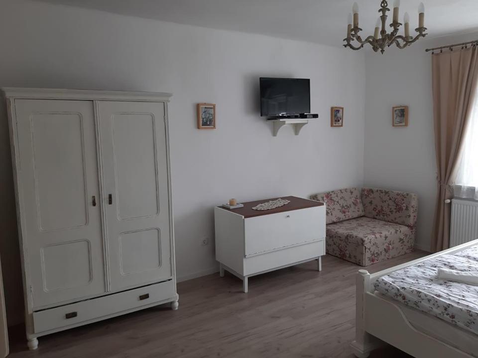 Edina Vintage Mosonmagyaróvár